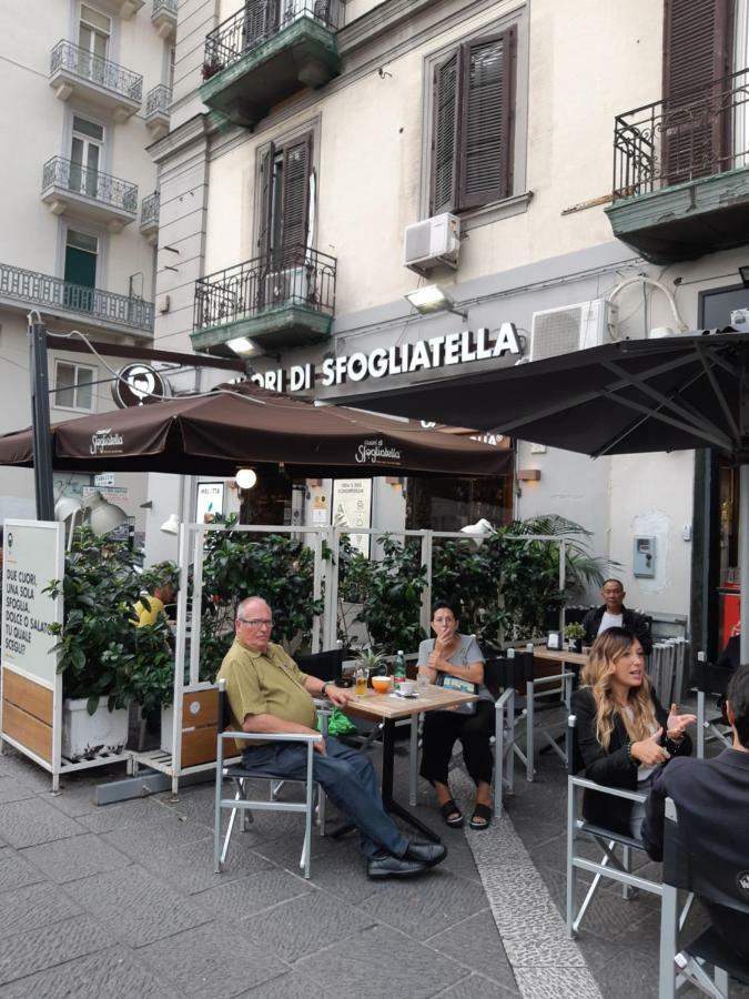Metropolis Stazione Centrale Naples Exterior photo